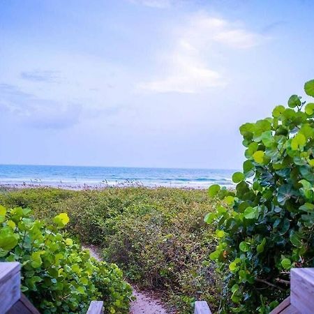 Beach House W/Putting Green/Game Rm/Rooftop Deck Какао-Бич Экстерьер фото